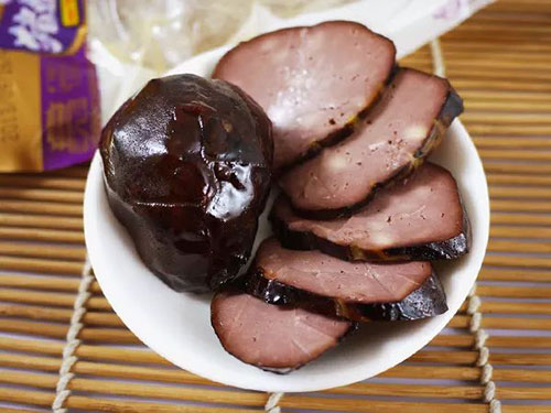 dai一塊血豆腐，重拾兒時的老味道